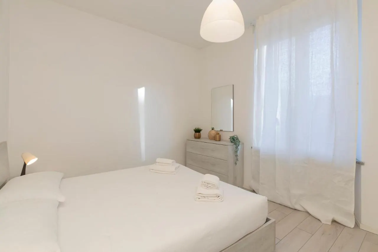 I Host Apartment - Rembrandt 56 Milano Italia