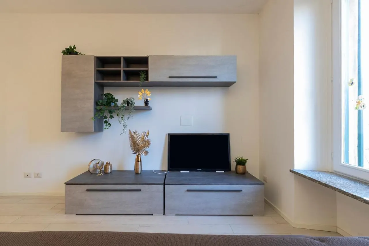 I Host Apartment - Rembrandt 56 米兰 0*,  意大利